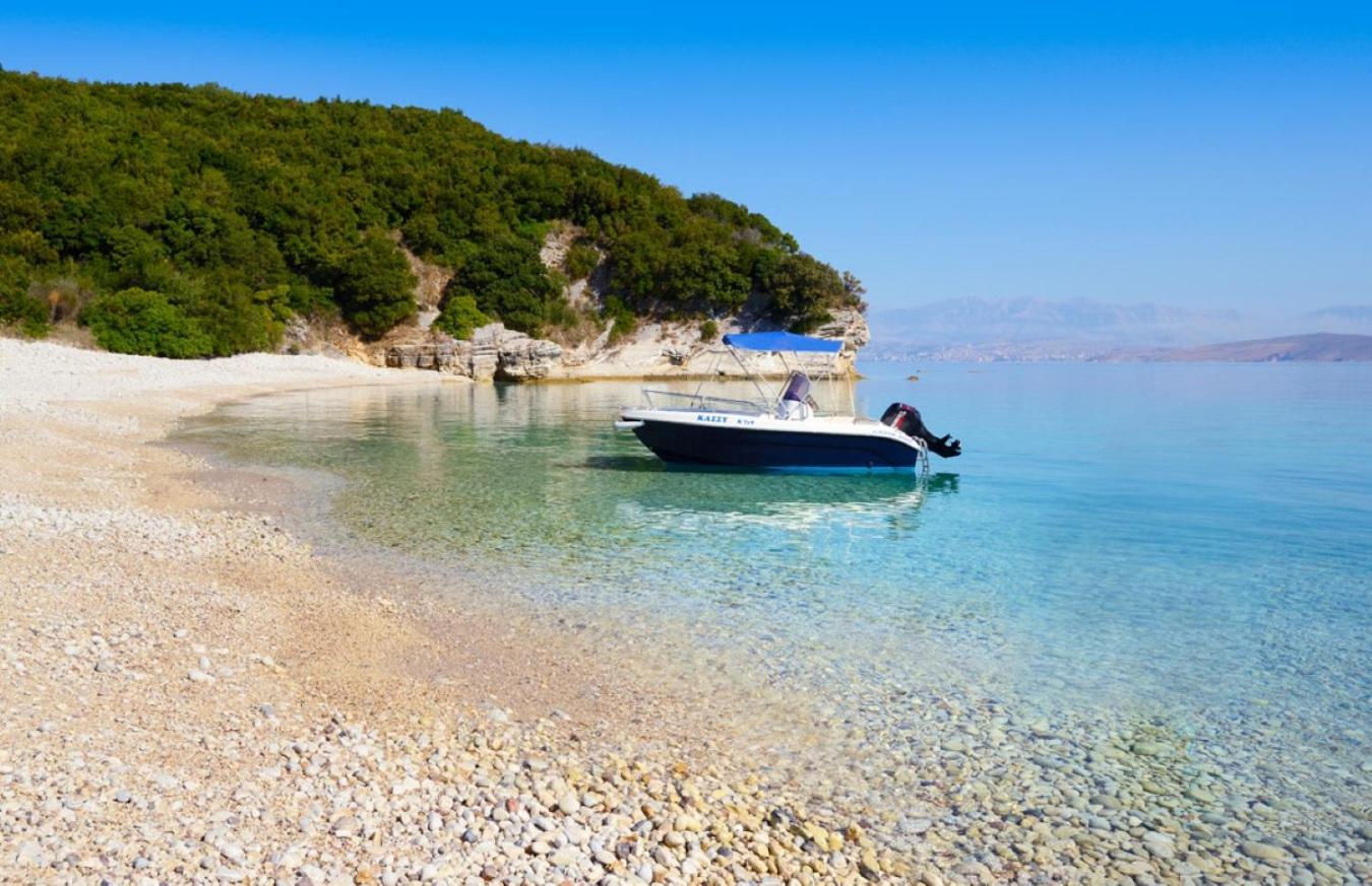 Bella Mare Hotel Kassiopi Dış mekan fotoğraf