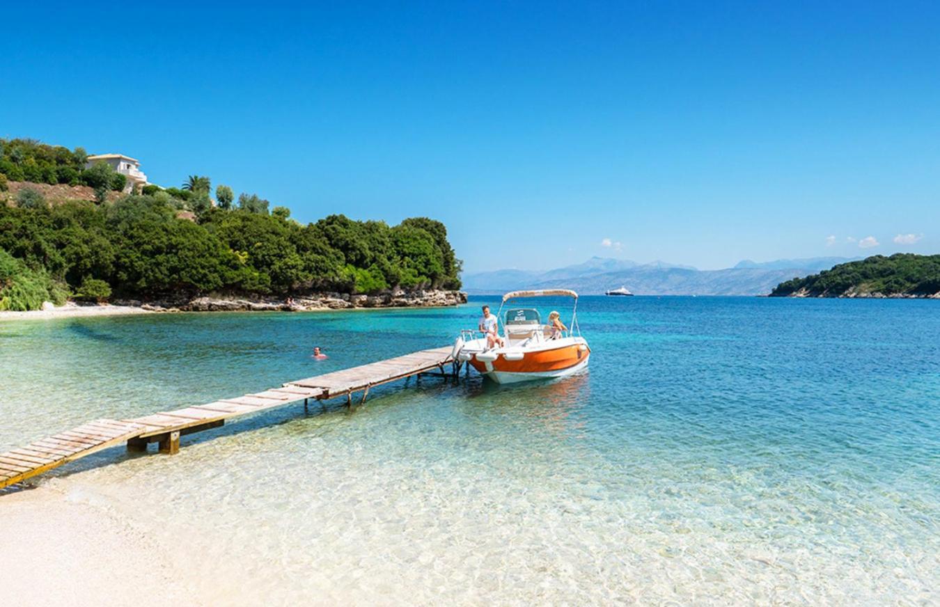 Bella Mare Hotel Kassiopi Dış mekan fotoğraf
