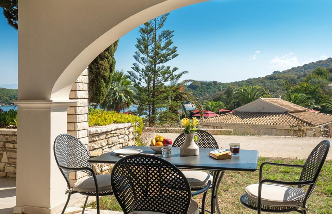 Bella Mare Hotel Kassiopi Dış mekan fotoğraf